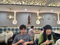 -欧提汗·新疆餐厅·清真(银都路店)