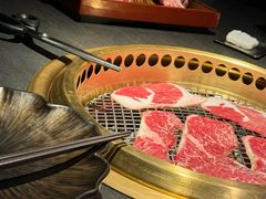 -铭牛烧肉·和牛海鲜自助(高新月牙湖店)