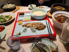 -韵秋荷(宝山龙湖天街店)