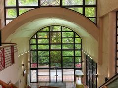 -香港大学