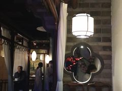 -韵秋荷(宝山龙湖天街店)