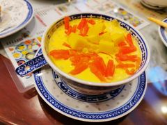 杨枝甘露-广信牛奶甜品世家(台东店)