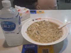 -二扁私房面馆(崂山路店)