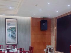 -国人川菜(李家村建东街店)