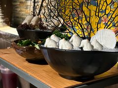 -湊湊火锅·茶憩(南京东路悦荟店)