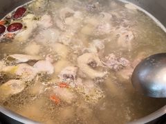-一席地·本地鸡窝·杭帮鸡火锅(萧山银隆百货店)