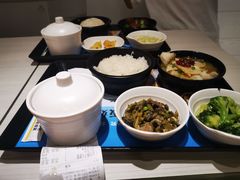 -老娘舅餐厅(黄龙体育中心店)