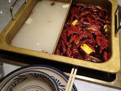 -尚尚仙·酸汤猪手·猪肚鸡火锅(华联万柳购物中心店)