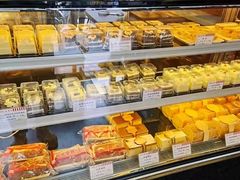 -红宝石·鲜奶小方·海派西点房(控江店)