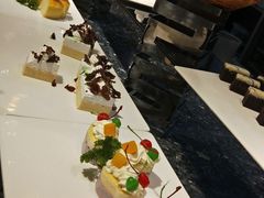 -钦瓦台时尚自助餐厅(银泰城店)
