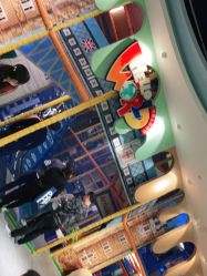 -MELAND CLUB亲子乐园•派对(虹桥万象城店)