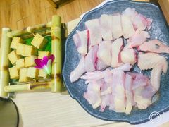 -椰夫人·养生椰子鸡(金沙洲永旺店)