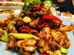 胡辣羊蹄-伊祥·敦煌楼