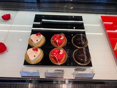 -Salon de The de Joel Robuchon(外滩18号店)