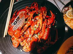 -巴厘龙虾·榜首油焖大虾(音乐学院·沿江酒馆店)