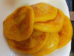 -爱的果实月嫂育婴师(世纪东方店)