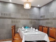 -黄家饺子东北特色菜馆(湖滨商业街店)