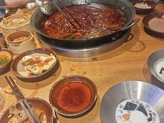 -卤校长老火锅(沙坪坝直营店)