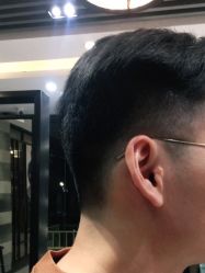 点击看大图 -首脑美发沙龙