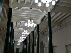 -艾提尕尔清真寺