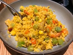 大叻经典菠萝海鲜炒饭-米纸越南小馆(金鹰世界店)