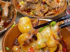 -牛市坎火锅(建设路店)