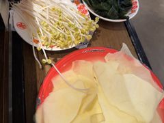 -牛市坎火锅(建设路店)