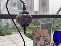 -香格里拉鱼跃地中海西餐厅·牛排披萨