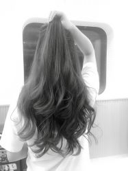 -PE SALON