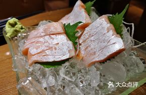 Salmon Belly Roll