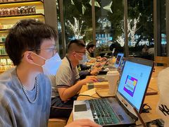 -星巴克臻选(杭州嘉里中心1F店)