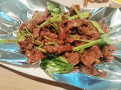 -渔语鱼新川菜Bistro(万象天地店)