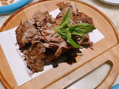 红烛熏排骨-红蜡烛-养生粥-津鲁菜(中山路店)