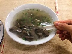 鸡鸭血汤-舒蔡记生煎菜饭(云南中路店)