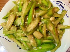 清炒丝瓜-粥公粥婆精品家常菜(青龙桥店)