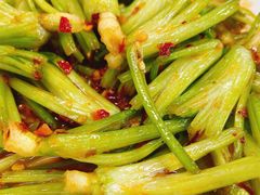 香菜根-雨霖祥和炖肉(南市店)