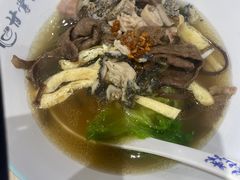 -甘掌门·化州驰名牛杂粉(越秀店)