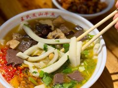 鸡肉饵丝小碗-文山荷鲜居(翠湖店)