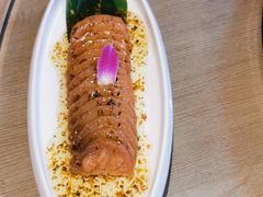 糖桂花糯米藕-日进一片海.生腌海鲜火锅.宵夜烧烤(三里屯总店)