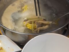 -养牛邓·潮汕牛肉海鲜自助火锅(广州店)