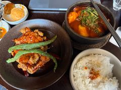 -Fuzzy Bistro 浮几韩餐·茶酒馆