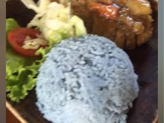-蝶豆花蓝面条