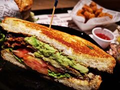-The Habit Burger Grill 哈比特汉堡(复兴soho店)