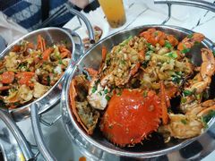 -凤凰路何眼镜香辣蟹(花果园店)