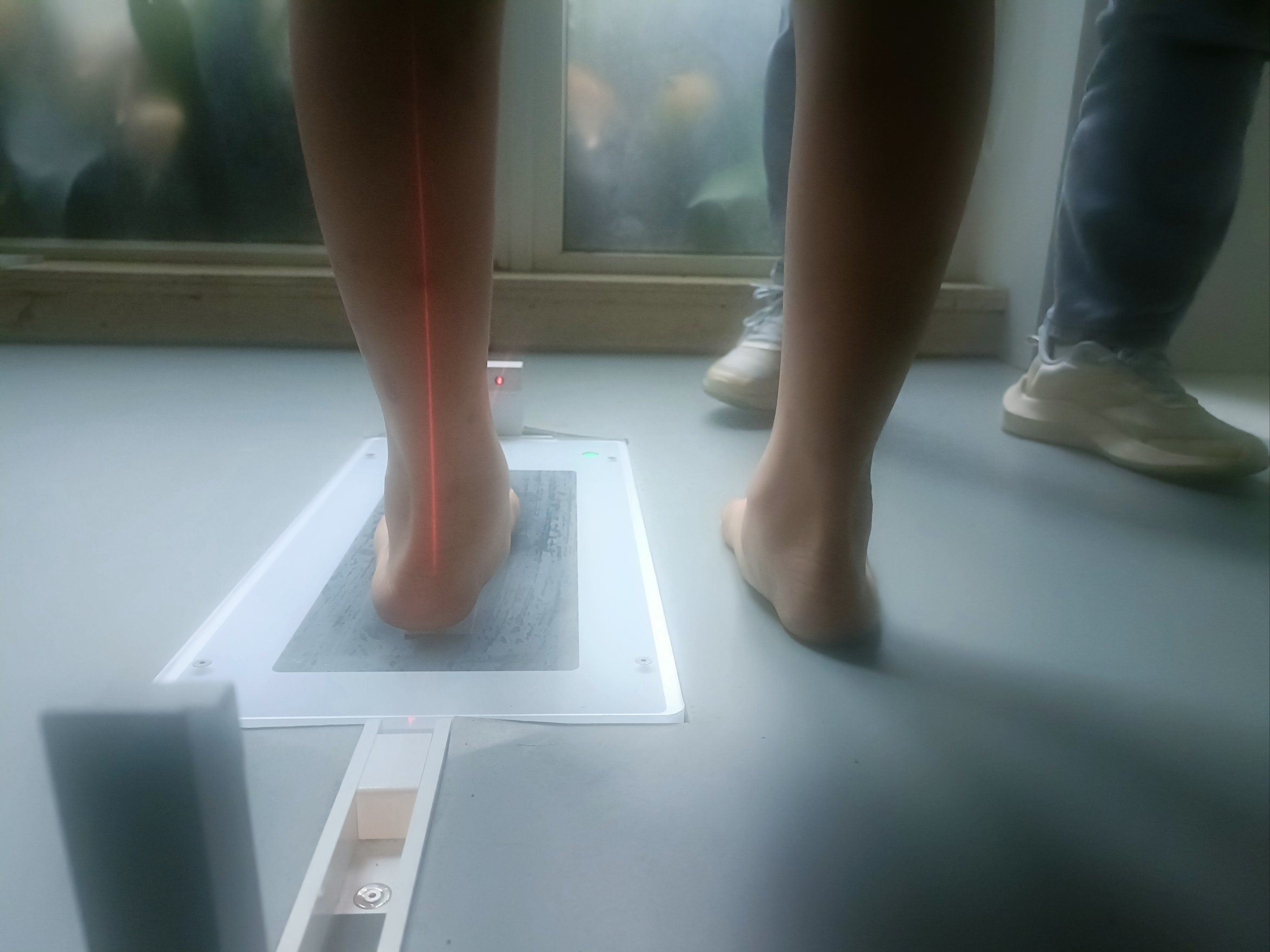 做个足部测试吧,看看你有没有扁平足