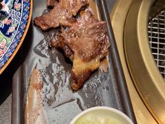 -铭牛烧肉·和牛海鲜自助(高新月牙湖店)