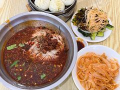 -王菊美食街·王菊面馆(总店)