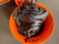 -东海岸人工湖美食村