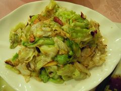 炝炒圆白菜-东兴楼饭庄(六里桥店)