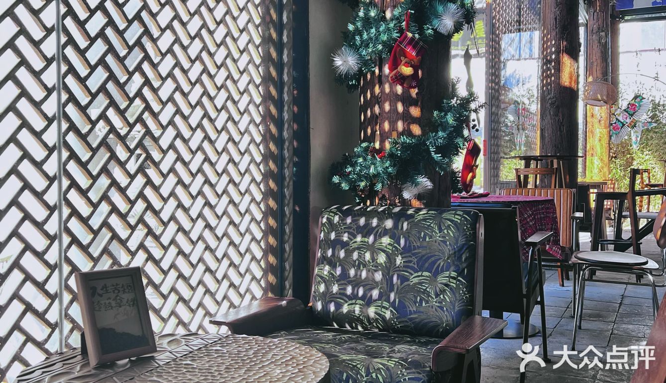 安静的角落，古建里的咖啡时光 ☕️